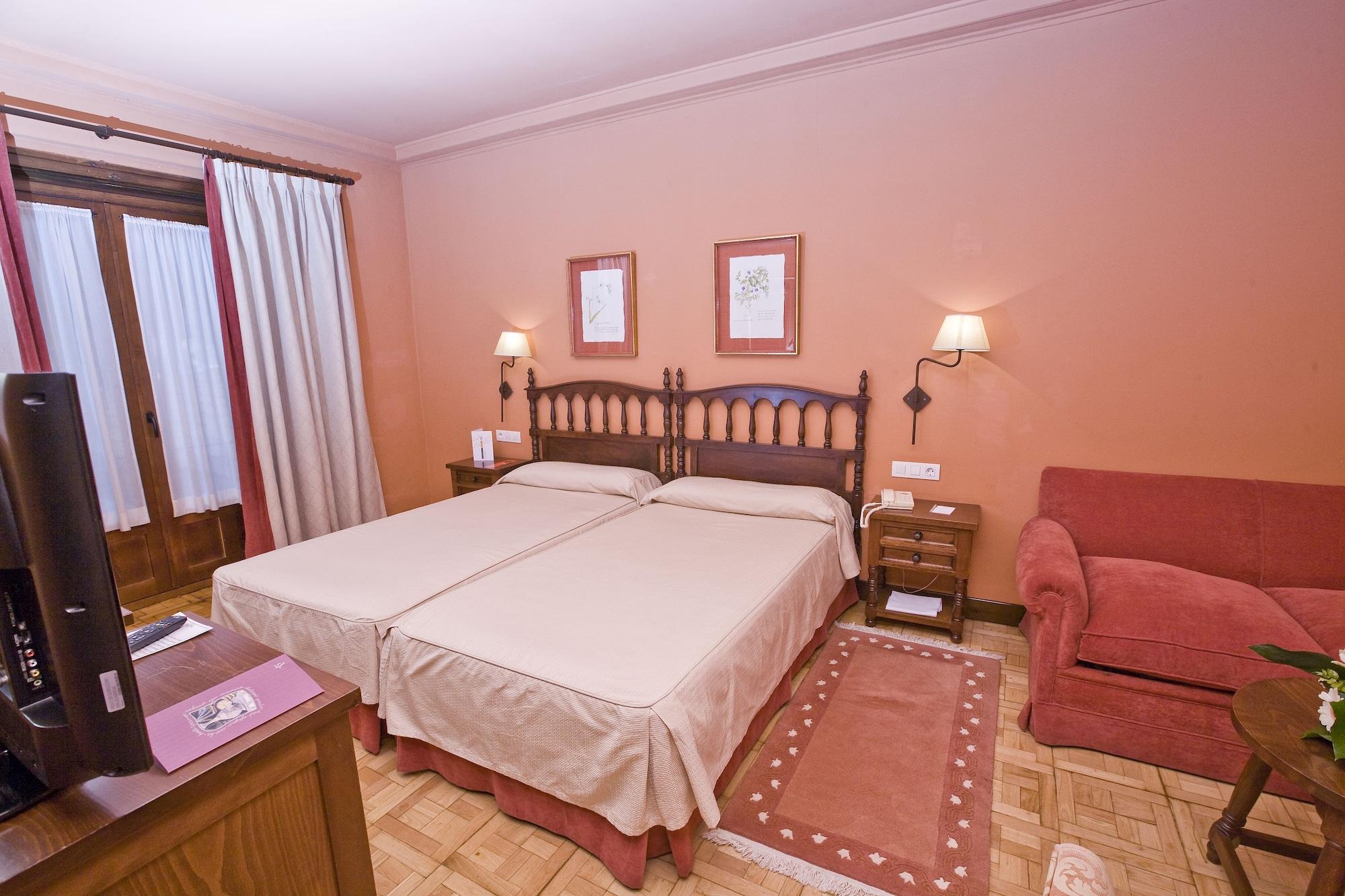 Parador De Tordesillas Extérieur photo