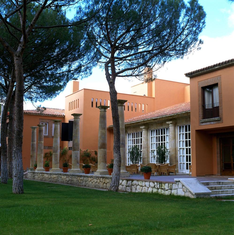 Parador De Tordesillas Extérieur photo