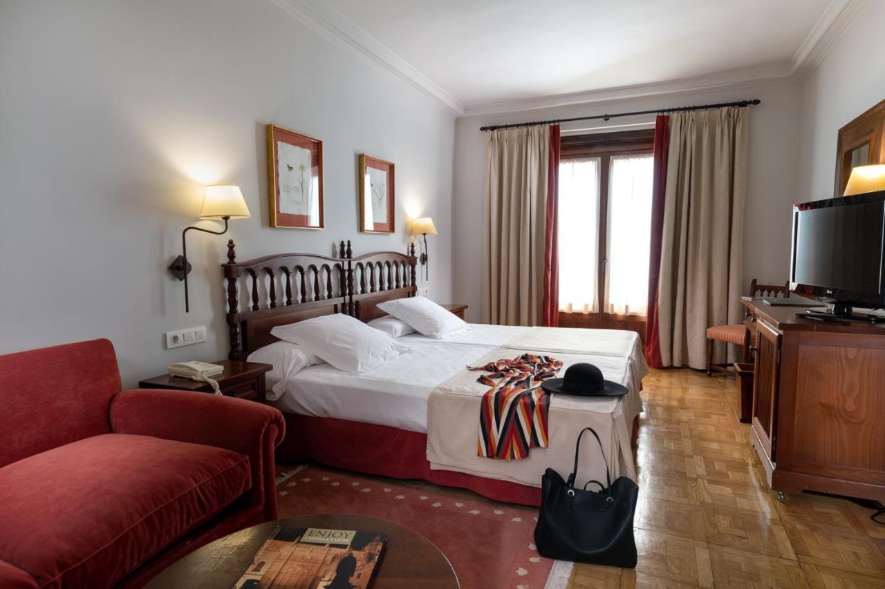 Parador De Tordesillas Extérieur photo
