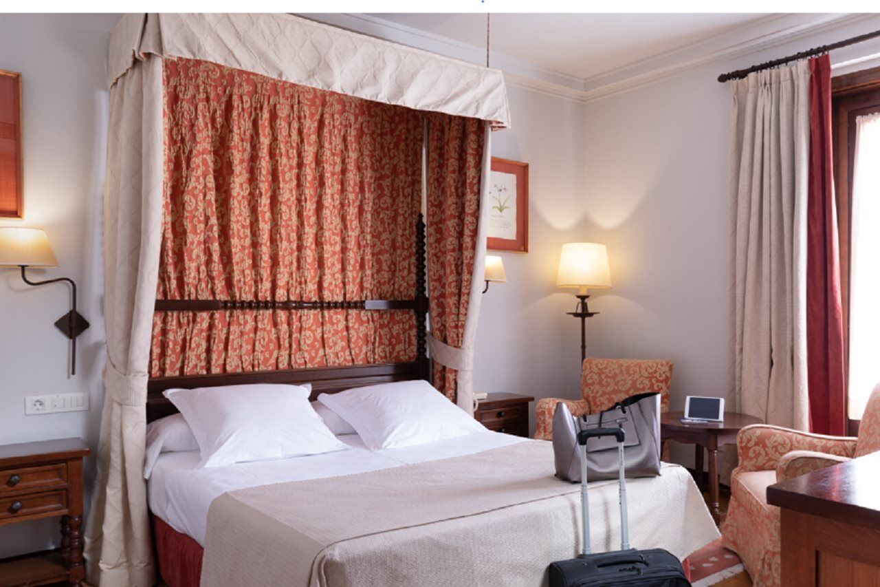 Parador De Tordesillas Extérieur photo